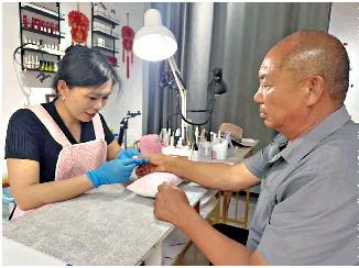 委内瑞拉为地震遇难者举行7天全国哀悼