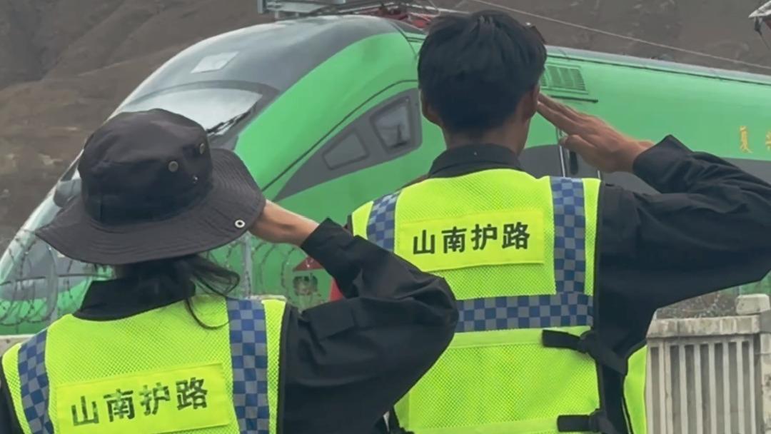 听泉鉴宝被指塌房四大疑问待解