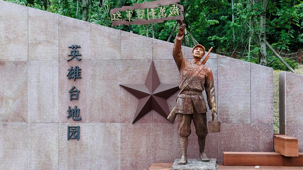 小胖又在指导樊振东